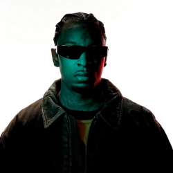Обкладинка: Broke Boys