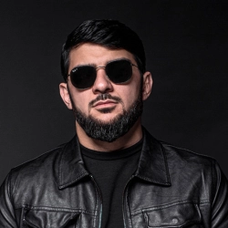 Обкладинка: Мерседес