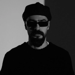 Обкладинка: Marlboro