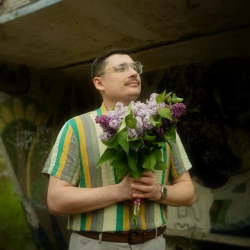 Обкладинка: Тепер Дивись