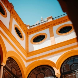 Обкладинка: Seville