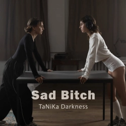 Обкладинка: Sad Bitch