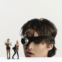 Обкладинка: Steven Klein